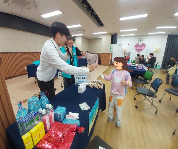 b19f2ef6275d4da3aad4ab19c3c66f0a_1762944